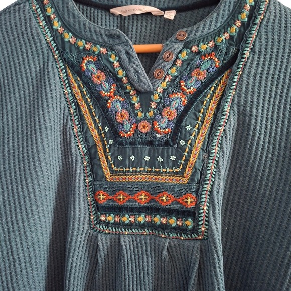 Soft Surroundings Waffle Knit Top Womens PXL Teal Embroidered Boho Henley Blouse - Picture 3 of 4